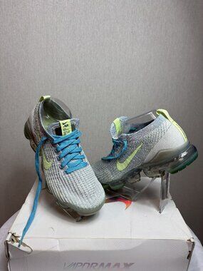 **SOLD**Nike Air VaporMax Flyknit 3, Women’s 8.5, Pure Platinum/Barely Volt